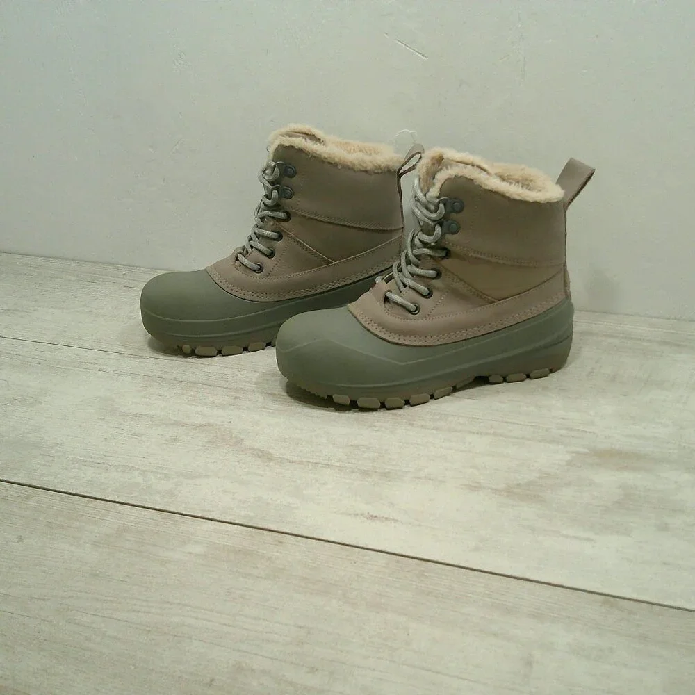 all in motion Leather Lace up Faux Fur lined Tan & Gray Snow Boots Size 4
